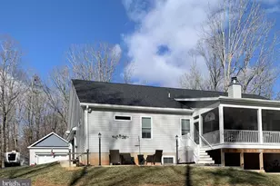 9545 Hollow Oak Ct, Culpeper, VA 22701 - Photo 2