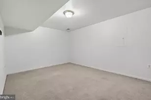 1057 Lake Pelham Dr, Culpeper, VA 22701 - Photo 10