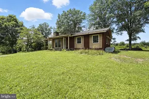 18172 Youngs Ln, Elkwood, VA 22718 - Photo 2