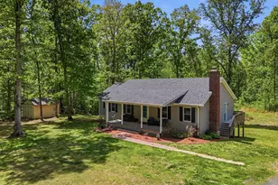 19134 Dupont Ln, Jeffersonton, VA 22724 - Photo 2