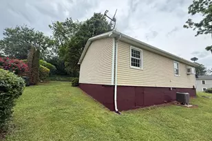1201 S East St, Culpeper, VA 22701 - Photo 2