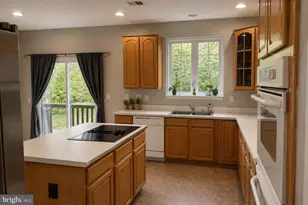 627 Holly Crest Dr, Culpeper, VA 22701 - Photo 6
