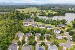 2060 Golf Dr, Culpeper, VA 22701 - Photo 6