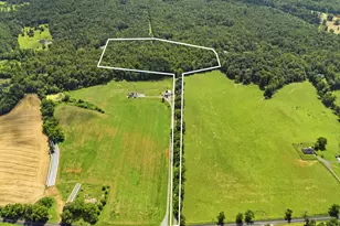 Country Creek Ln, Amissville, VA 20106 - Photo 1