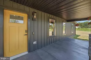 22218 Countryside Ln, Lignum, VA 22726 - Photo 8