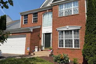 927 Fairwood Dr, Culpeper, VA 22701 - Photo 2