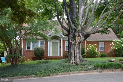 324 W Asher W, Culpeper, VA 22701 - Photo 2