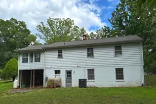 13298 Scotts Mill Rd, Culpeper, VA 22701 - Photo 8