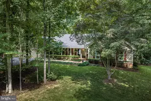 4179 Lindsay Ct, Jeffersonton, VA 22724 - Photo 8