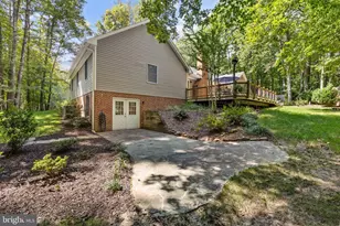 4179 Lindsay Ct, Jeffersonton, VA 22724 - Photo 26