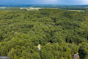 4179 Lindsay Ct, Jeffersonton, VA 22724 - Photo 2