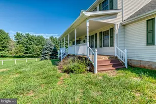 15412 Lake Breeze Ln, Culpeper, VA 22701 - Photo 10