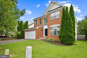 927 Fairwood Dr, Culpeper, VA 22701 - Photo 2
