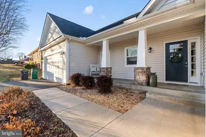 135 Lafayette Avenue, Bowling Green, VA 22427 - Photo 2