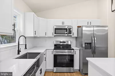 425 Lake Caroline Drive, Ruther Glen, VA 22546 - Photo 18