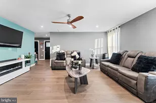 18261 Signature Wy, Ruther Glen, VA 22546 - Photo 4