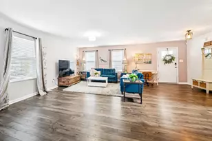 17912 Meriwether Lewis St, Ruther Glen, VA 22546 - Photo 6