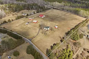 1815 Country Rd, Beaverdam, VA 23015 - Photo 2