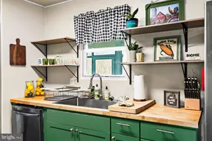 23165 Fork Bridge Rd, Milford, VA 22514 - Photo 8