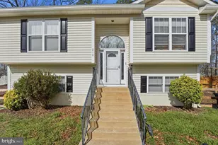219 Hollyside Dr, Ruther Glen, VA 22546 - Photo 2