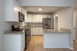 203 Sea Cliff Dr, Ruther Glen, VA 22546 - Photo 4