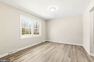 18246 White Pine Dr, Milford, VA 22514 - Photo 14