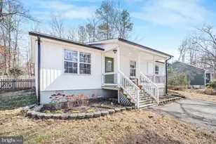 270 American Dr, Ruther Glen, VA 22546 - Photo 2