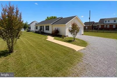 118 Gill Street, Bowling Green, VA 22427 - Photo 4
