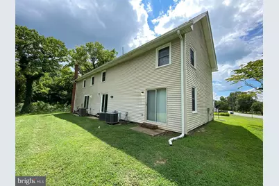 210 Milford Street #B, Bowling Green, VA 22427 - Photo 20
