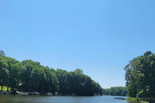 584 Lake Caroline Dr, Ruther Glen, VA 22546 - Photo 2