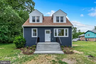 16036 Rogers Clark Blvd, Bowling Green, VA 22427 - Photo 2