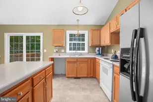 675 Welsh Dr, Ruther Glen, VA 22546 - Photo 10