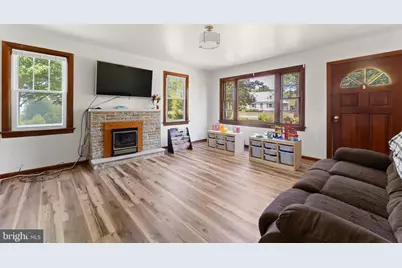 9256 Stonewall Jackson Road, Woodford, VA 22580 - Photo 2