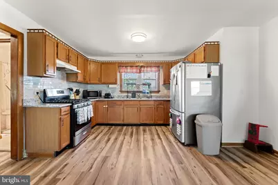 9256 Stonewall Jackson Road, Woodford, VA 22580 - Photo 6