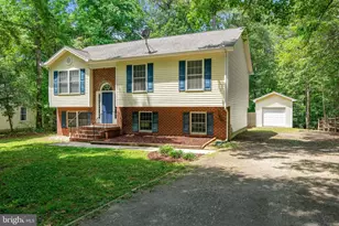 261 Manchester Dr, Ruther Glen, VA 22546 - Photo 4