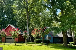 206 Lake Caroline Dr, Ruther Glen, VA 22546 - Photo 2