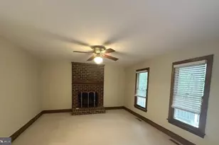 15295 Todd Ln, Ruther Glen, VA 23047 - Photo 10