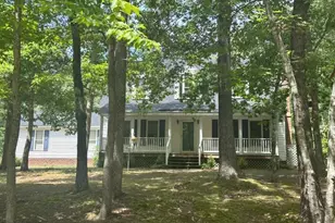 15295 Todd Ln, Ruther Glen, VA 23047 - Photo 2