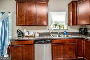 23103 Travers, Ruther Glen, VA 22546 - Photo 14