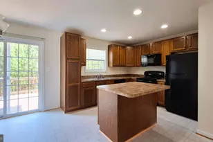 23216 Westwood Ct, Ruther Glen, VA 22546 - Photo 8