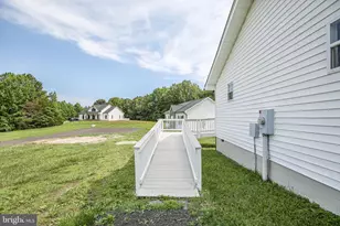 12469 Paige Rd, Woodford, VA 22580 - Photo 6