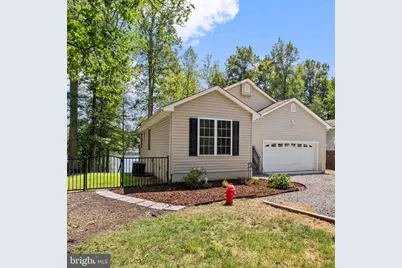 686 Lake Caroline Drive, Ruther Glen, VA 22546 - Photo 2