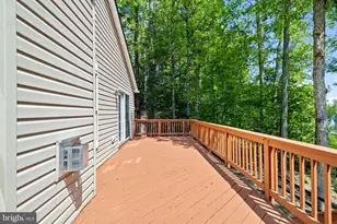 686 Lake Caroline Dr, Ruther Glen, VA 22546 - Photo 28