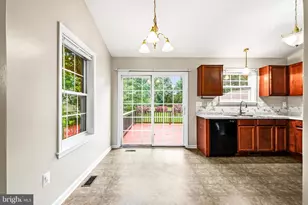 737 Glen Cove Dr, Ruther Glen, VA 22546 - Photo 8