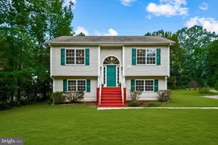 737 Glen Cove Dr, Ruther Glen, VA 22546 - Photo 2
