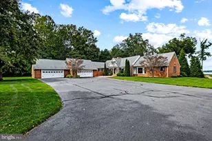 29475 Goose Point Ct, Port Royal, VA 22535 - Photo 2