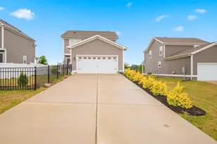 17912 Meriwether Lewis St, Ruther Glen, VA 22546 - Photo 6