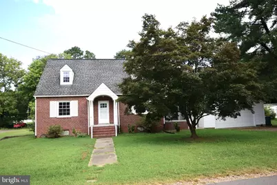 133 Maury, Bowling Green, VA 22427 - Photo 2