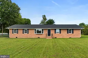 16513 Tinder Dr, Woodford, VA 22580 - Photo 1