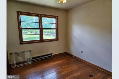 147 Chase Street, Bowling Green, VA 22427 - Photo 8